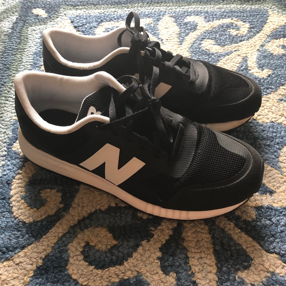 New Balance white and black sneakers